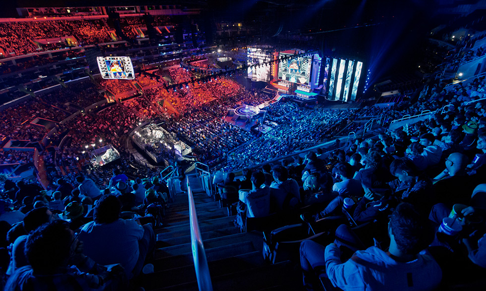 百家乐新手别被气氛影响（初学百家乐者勿受现场气氛影响）